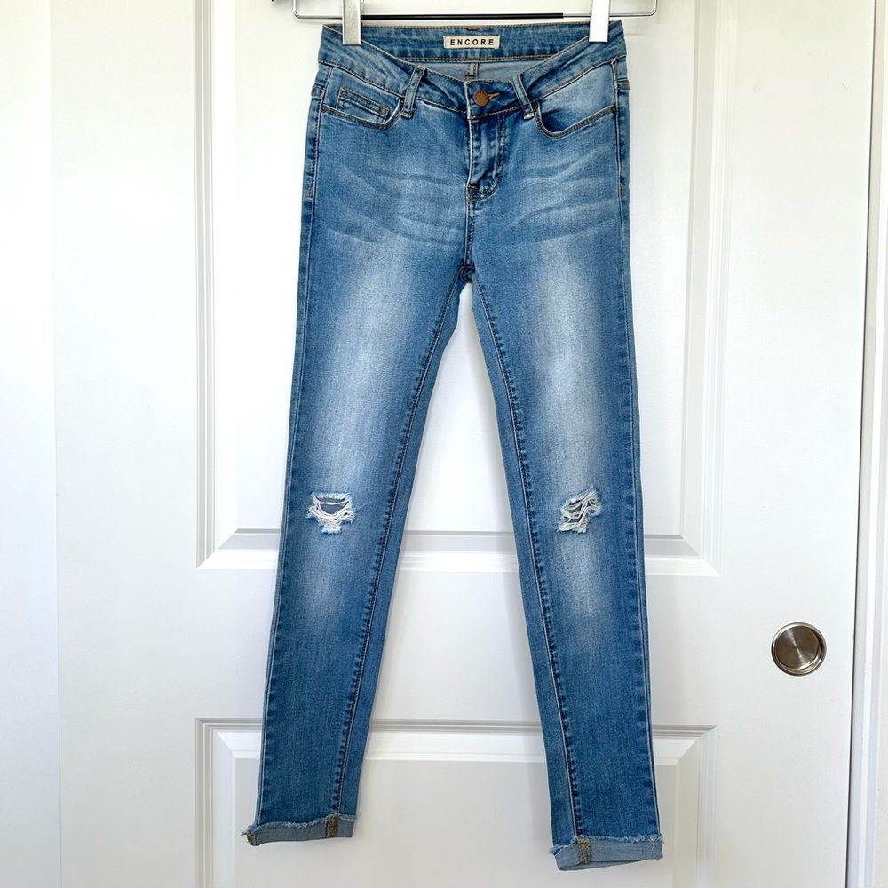 Encore Distressed Skinny Jeans